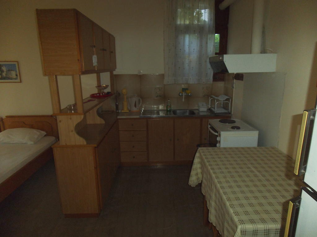 Villa Xenos Kalamaki  Room photo