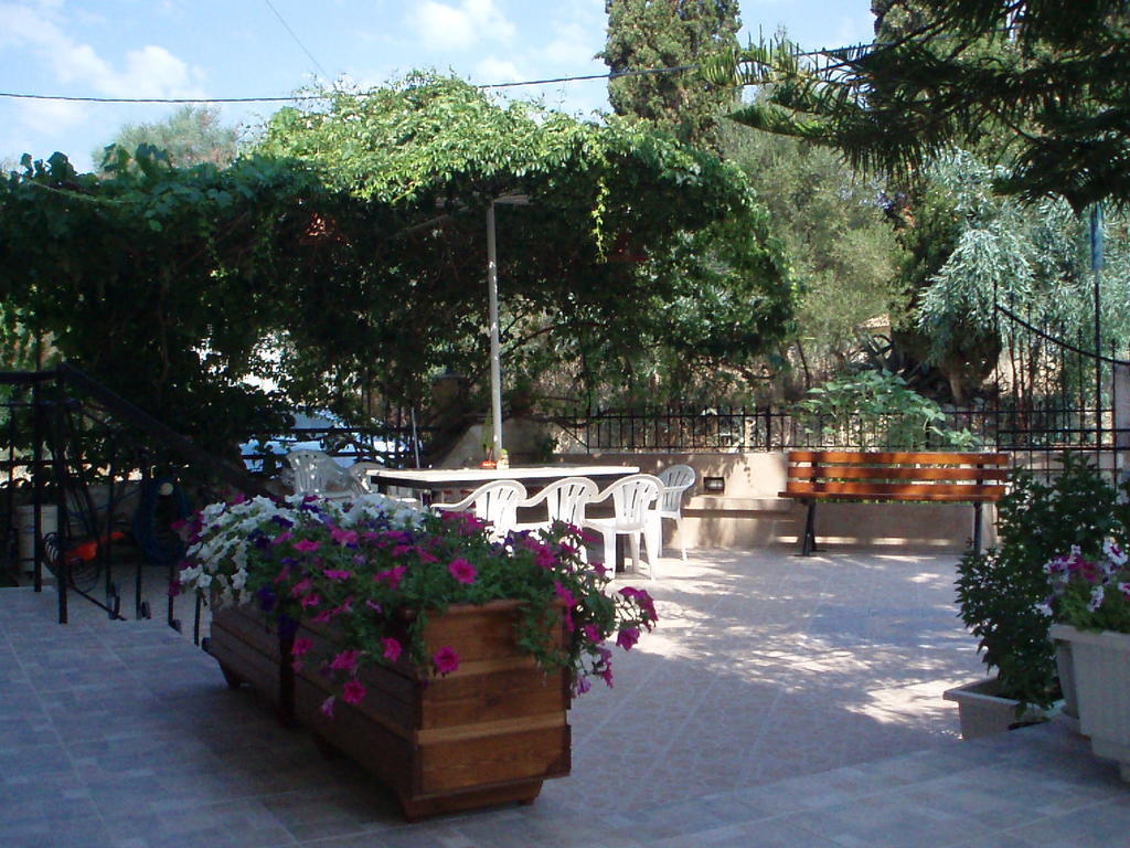 Villa Xenos Kalamaki  Exterior photo